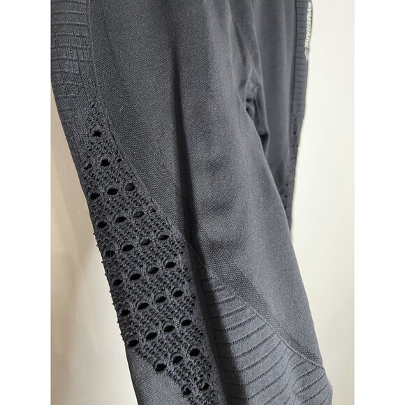 Gyms Shark Womens Medium Black Active Perforated Seamless Compression Leggings - Picture 4 of 7